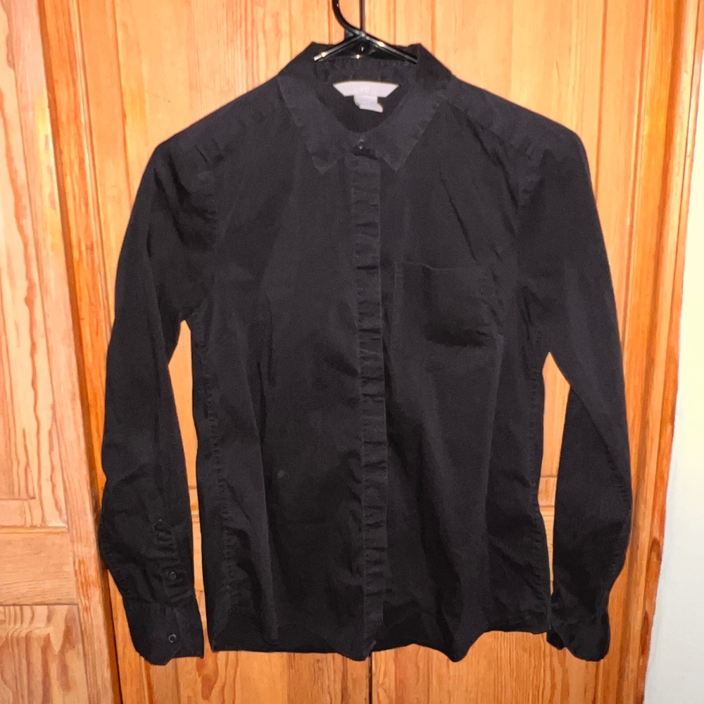 H&M - Black Button-Up Shirt - Size US 0